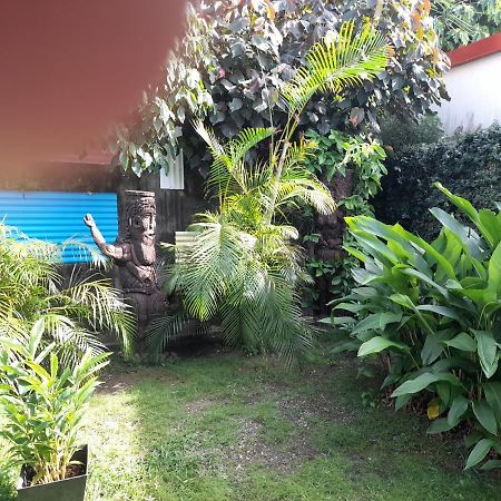 Apartamento Alain Numea Exterior foto